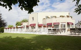 Authentic By Balladins Dijon / Marsannay-La-Cote